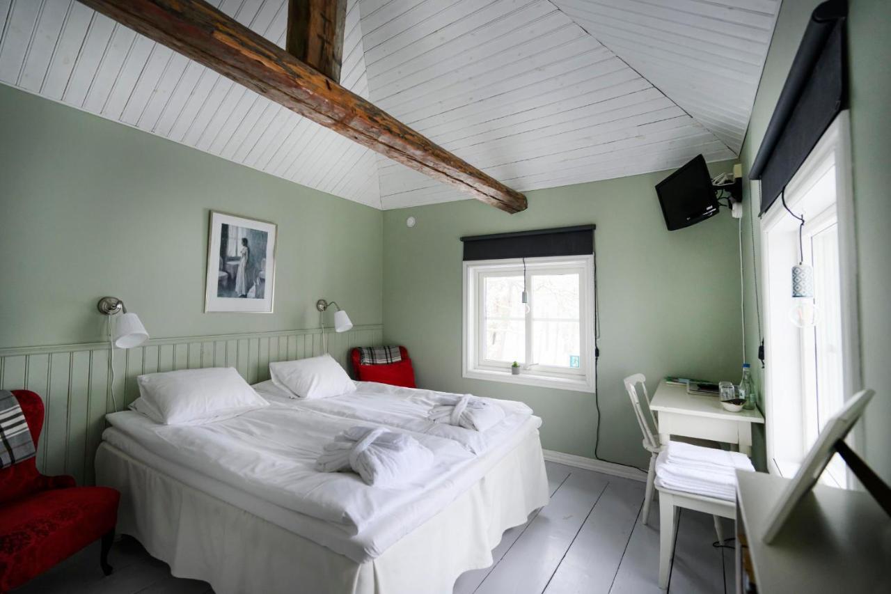 Oelme Praestgard Gaestgiveri Kristinehamn Exterior photo