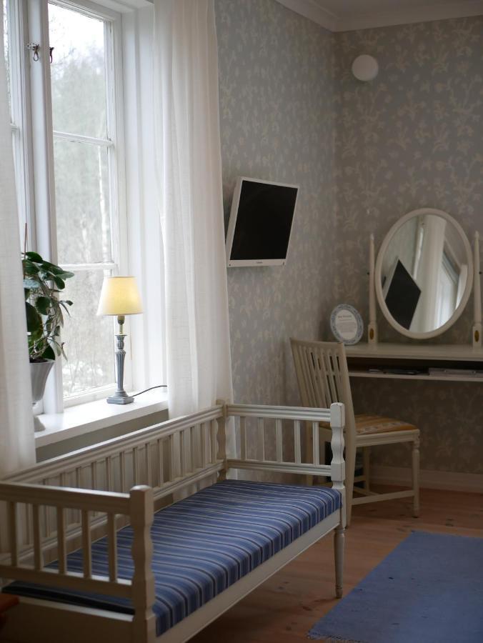 Oelme Praestgard Gaestgiveri Kristinehamn Exterior photo